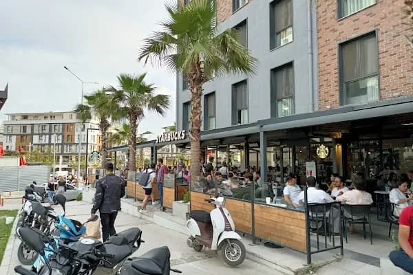 Starbucks - Kahve dükkanı - İzmir Buca