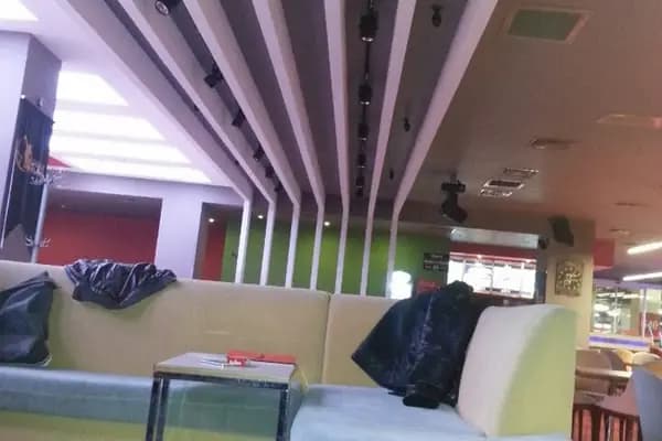 Strike Bowling - Bovling salonu - İstanbul Kadıköy