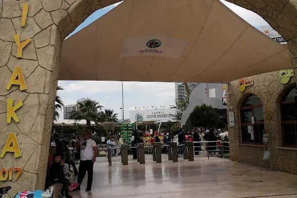 Çocuk Oyun Alanı - Park - İzmir Karabağlar