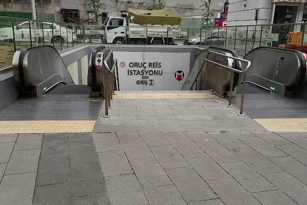 100.yıl metro istasyonu - Ulaşım Hizmeti - İstanbul Başakşehir