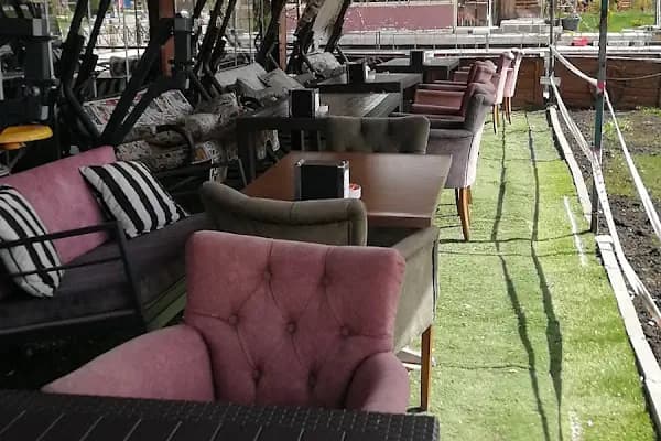 Meydan Cafe - Kafe - Ankara Çubuk