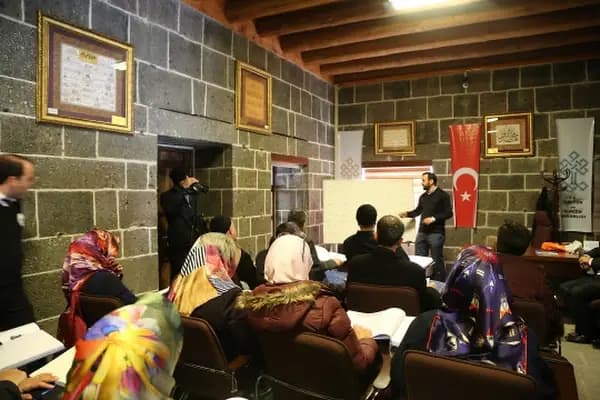 Diyarbakır Yazma Eser Kütüphanesi - Kütüphane - Diyarbakır Kayapınar