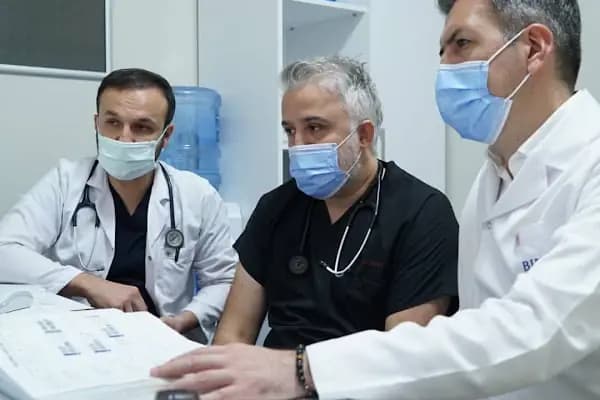 Prof. Dr. Cüneyt Koçaş - Girişimsel Kardiyoloji Uzmanı - Kardiyolog - İstanbul Küçükçekmece