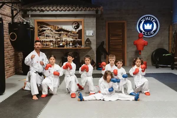 Premium Sports Club - Spor salonu - İzmir Ödemiş