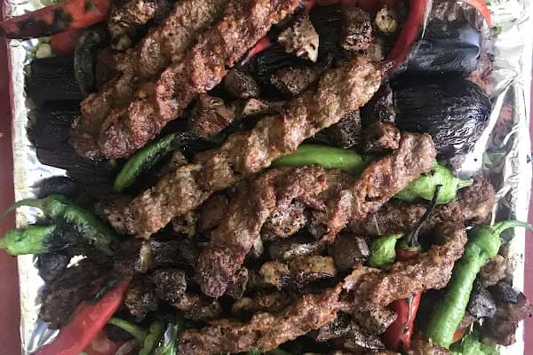 Dürümcü Fahri Usta - Dürüm Restoranı - İzmir Bergama