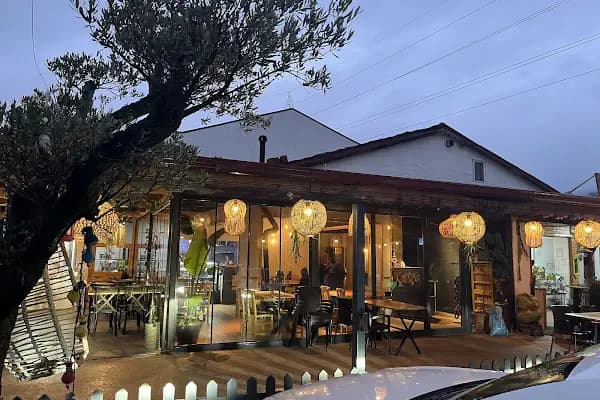 Nova Cafe & Restaurant - Restoran - Kocaeli Başiskele