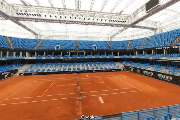 Spor Toto Tenis Park - Tenis Kortu - İstanbul Bağcılar