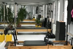 Powerlight Body Lab.