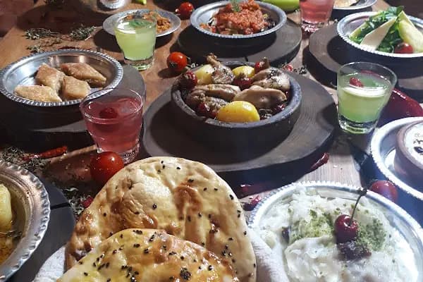 Venedik Lunch Restaurant &amp; Kahvaltı - Restoran - Van İpekyolu