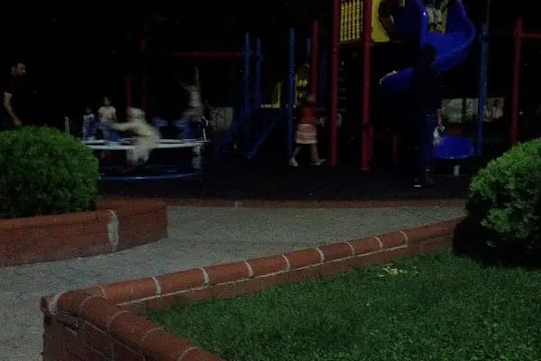 Sefaköy Parkı - Park - İstanbul Küçükçekmece