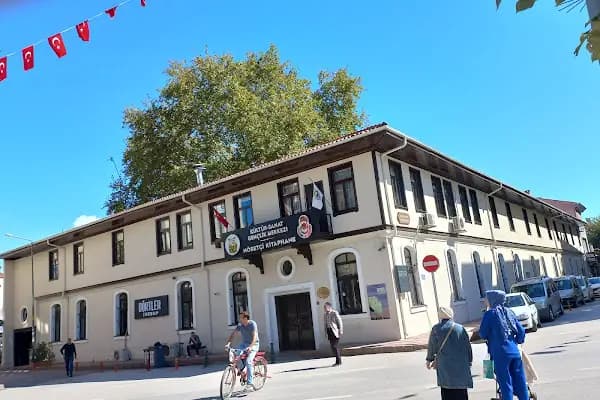 İnegöl Kültür Sanat Gençlik Merkezi - Okul - Bursa İnegöl