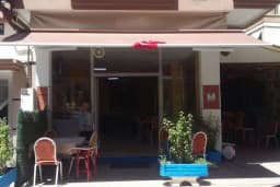 Üçyol Cafe &amp; Bar