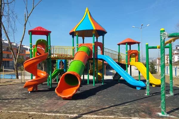 Pazar Yeri Çocuk Parkı - Park - Kocaeli Başiskele
