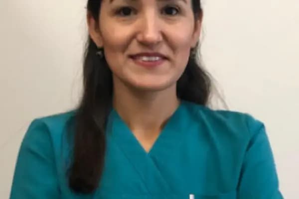 Çene Cerrahı Gül Fikirli Kaçmaz - Balıkesir Ağız Diş ve Çene Cerrahisi Uzmanı - Diş Hekimi - Balıkesir Altıeylül