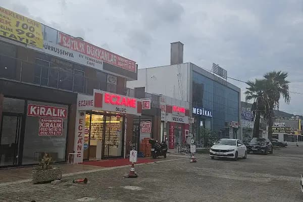 Dalgıç Eczanesi - Eczane - İzmir Balçova