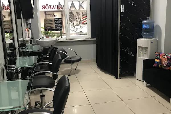 İstanbul Güzellik Salonu Kuaför Tugce - Kuaför - Kocaeli İzmit
