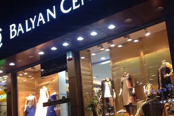 Balyan Center - Giyim mağazası - Diyarbakır Sur
