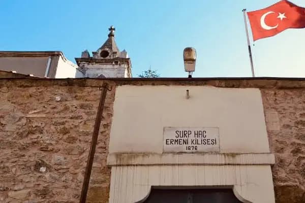 Surp Haç Kilisesi - Ermeni Kilisesi - İstanbul Beykoz