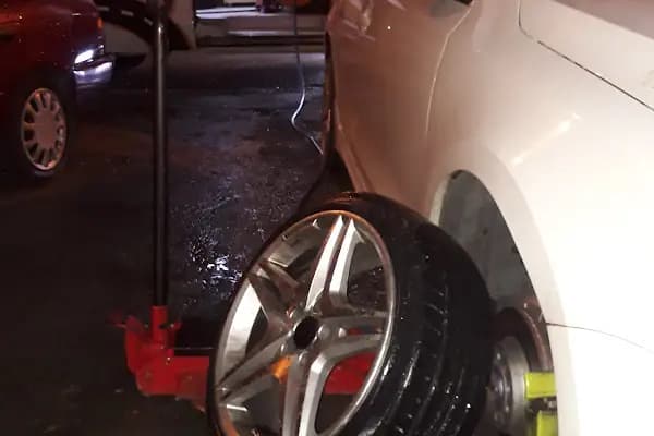 Bekir Oto Lastik Mersin - Oto Lastik Dükkanı - Mersin Toroslar