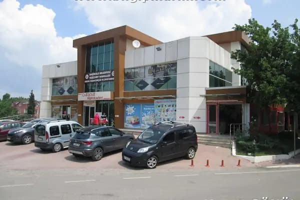Yeşilyurt Mahallesi Sosyal Yaşam Gençlik ve Spor Merkezi - Spor salonu - Kocaeli Başiskele