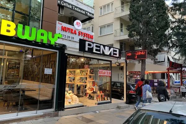 Penne - Ayakkabı mağazası - İzmir Bergama