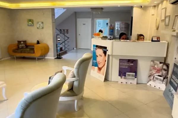 Op. Dr. Gözde Erten - Estetik Plastik Cerrahi Uzmanı - Estetik Cerrahi Kliniği - Ankara Pursaklar
