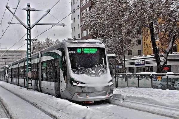Tramvay Belediye Durağı - Ulaşım Hizmeti - Konya Selçuklu