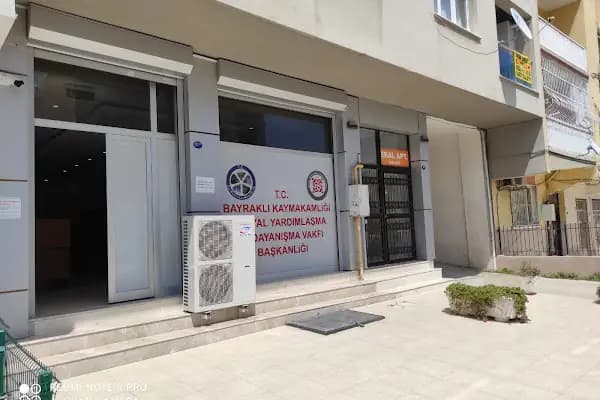 Bayraklı Kaymakamlığı Sosyal Yardımlaşma ve Dayanışma Vakfı - Vakıf - İzmir Bergama