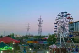 Retro Lunapark Akbatı