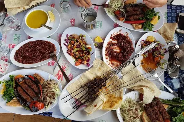 Meşhur Ciğerci Aziz Ustanın Yeri - Sakatat Barbekü Restoranı - Şanlıurfa Akçakale