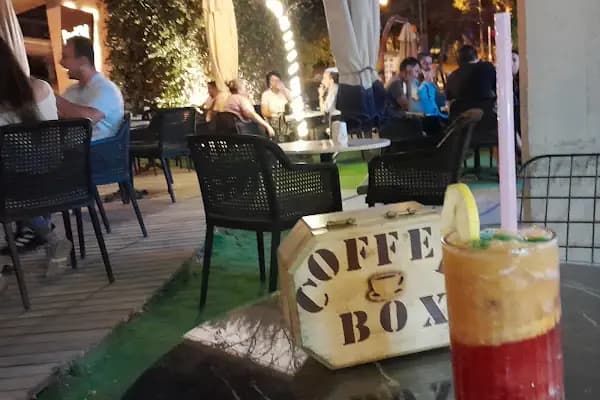 COFFEE BOX - Kahve dükkanı - İzmir Buca