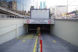 İZMİR BÜYÜKŞEHİR BELEDİYESİ İZELMAN A.Ş. Alsancak Yeraltı Otoparkı