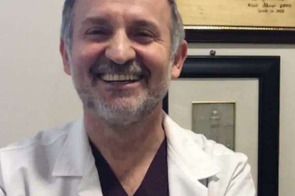 İzmir Rinoplasti Doktoru Op. Dr. Muhittin Dadaş - Kulak Burun Boğaz Uzmanı - İzmir Narlıdere