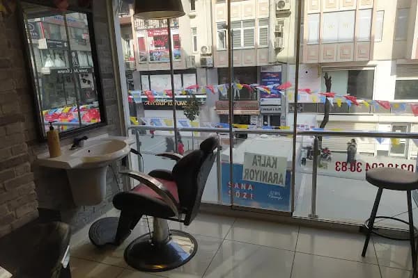 Avcılar THE BEST ERKEK KUAFÖRÜ - Kuaför - İstanbul Sultangazi
