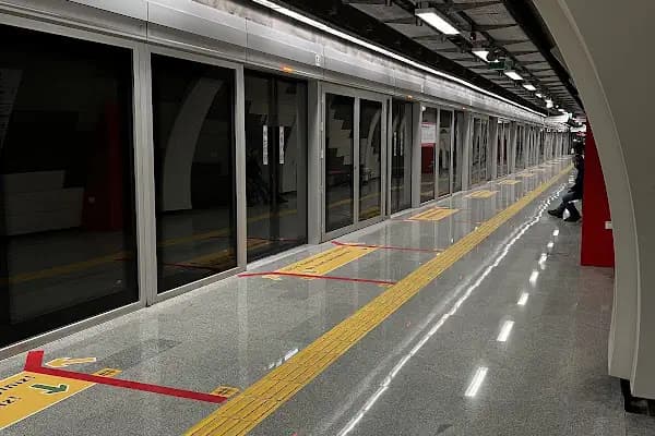 Göztepe Mahallesi - Metro İstasyonu - İstanbul Ataşehir