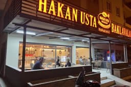 Hakan Usta Döşemealtı