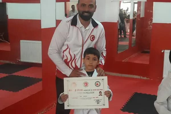 BARIŞ ÖZEL GENÇLİK VE SPOR KULÜBÜ - Spor Okulu - Ankara Mamak