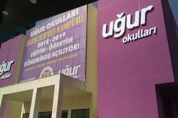 uğur okulları basın expres kampüsü - Okul - İstanbul Bahçelievler