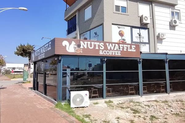 Nuts Waffle Coffee - Kafe - Antalya Demre