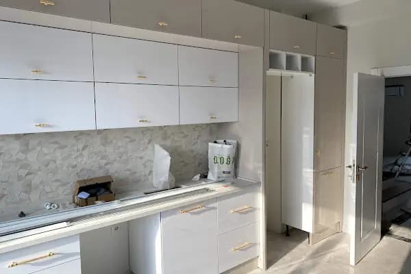 Uysal Mobilya Mutfak Dolabı Hilton Banyo Portmanto Gardolap Dolap Balıkesir Marangoz - Mobilya İmalatçısı - Balıkesir Altıeylül