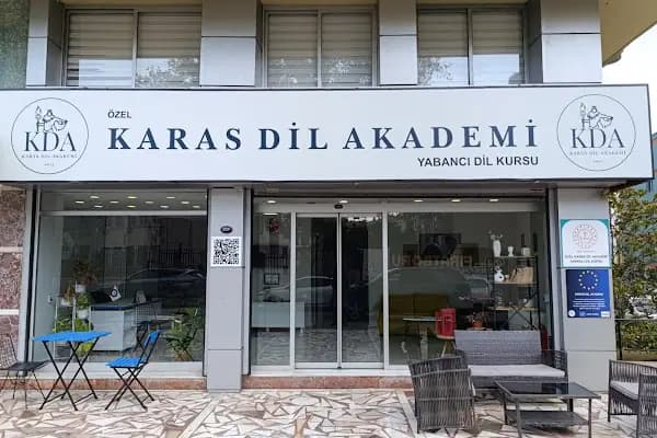 Hacettepe Akademi Karşıyaka Şubesi - İzmir'in En Kaliteli Yabancı Dil Kursu - Dil Okulu - İzmir Karşıyaka