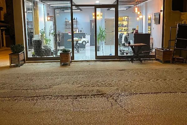 Saloon Caner Bacaksız - Berber Dükkanı - Adana Sarıçam