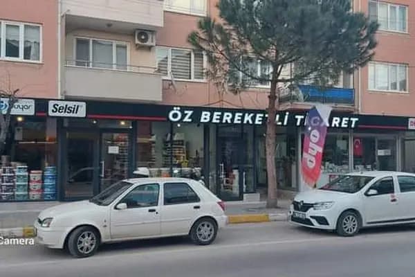 ÖZ BEREKETLİ BOYA HIRDAVAT NALBURIYE TİCARET - Boya Mağazası - Balıkesir Altıeylül