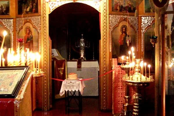 Aya Panteleymon Kilisesi - Rus Ortodoks Kilisesi - İstanbul Büyükada İskelesi