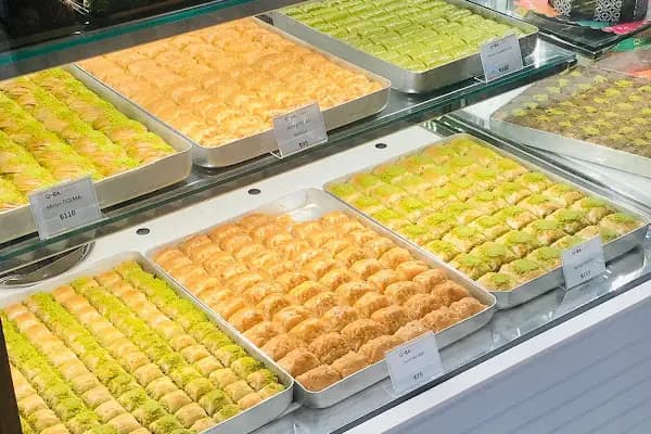 Q-ba Patisserie - Pastane - İzmir Bergama