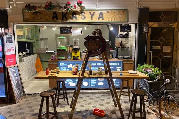 Akasya Street Food Corner - Fast food lokantası - İstanbul Bağcılar