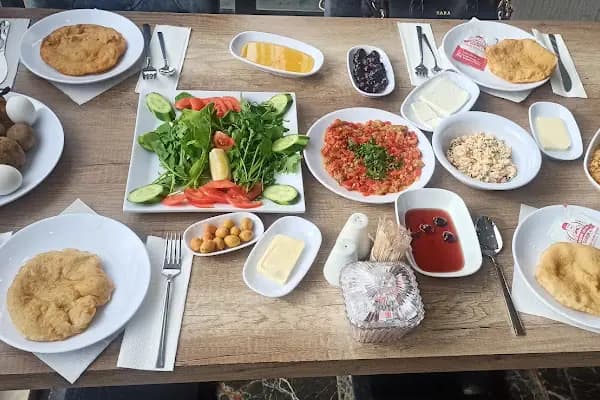 YAŞAR USTA ÇORBA IZGARA ETLİEKMEK - Izgara - Konya Akşehir