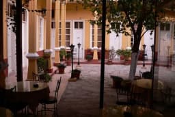 Antikhan Hotel