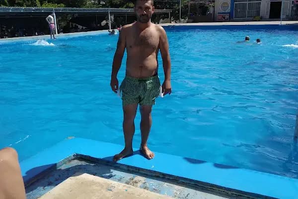 Ağaçpınar Tesisleri - Yüzme Havuzu - Adana Kozan