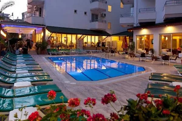 Remi Otel Alanya - Otel - Antalya Döşemealtı
